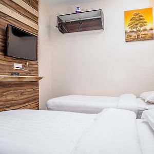 Standard Without Window Twin Room